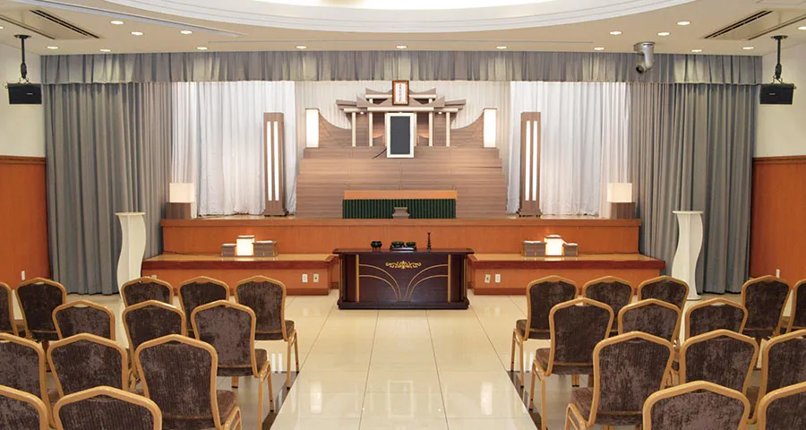 中ホール（約80席）