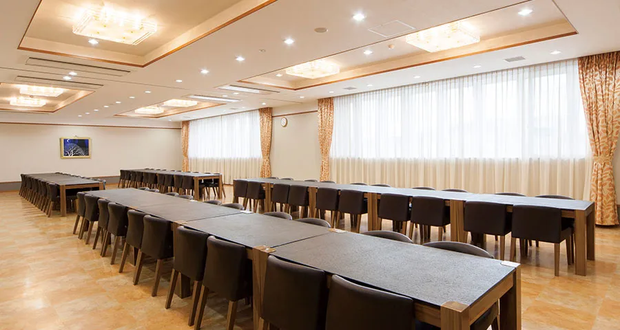 会食室（約100席）