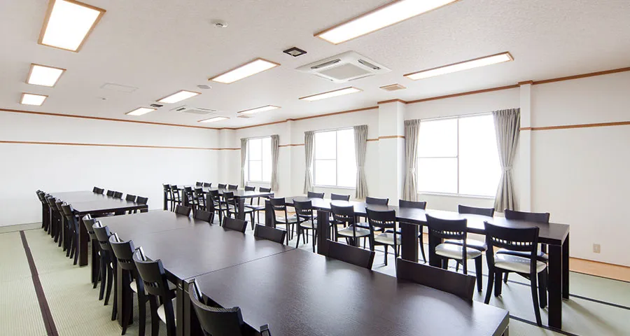 会食室（約48席）