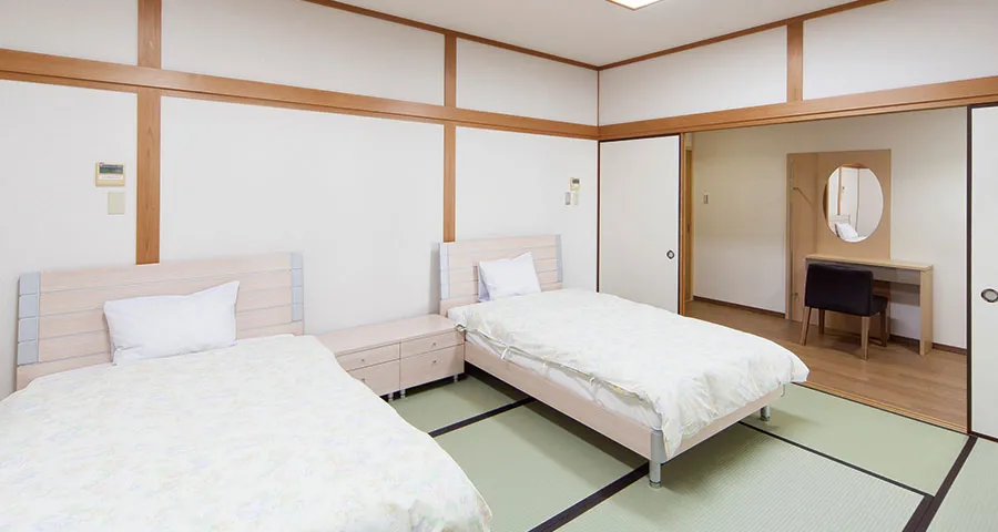 親族控室（ベッドルーム）