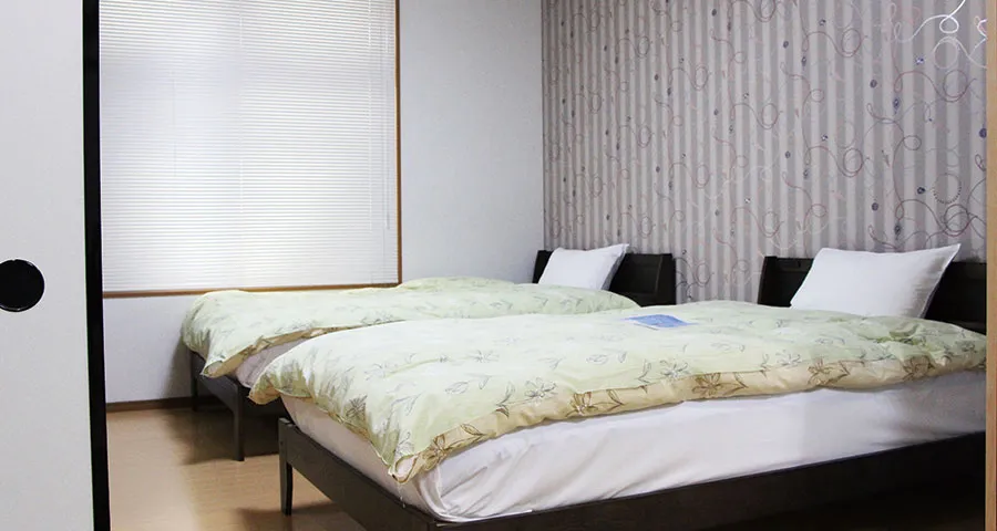 親族控室（ベッドルーム）